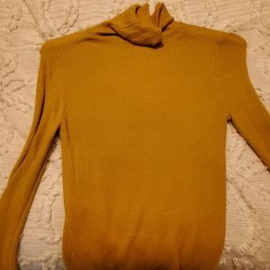 Unique Yellow Turtleneck Sweater Size M